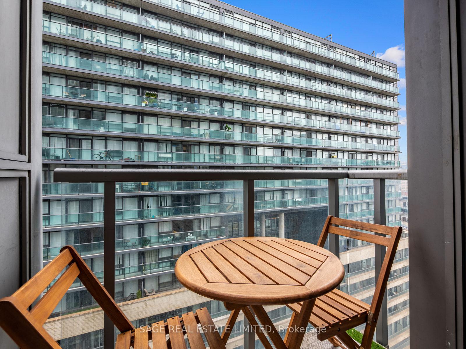 2 Bedrooms Condo at 150 Sudbury, Toronto For sale