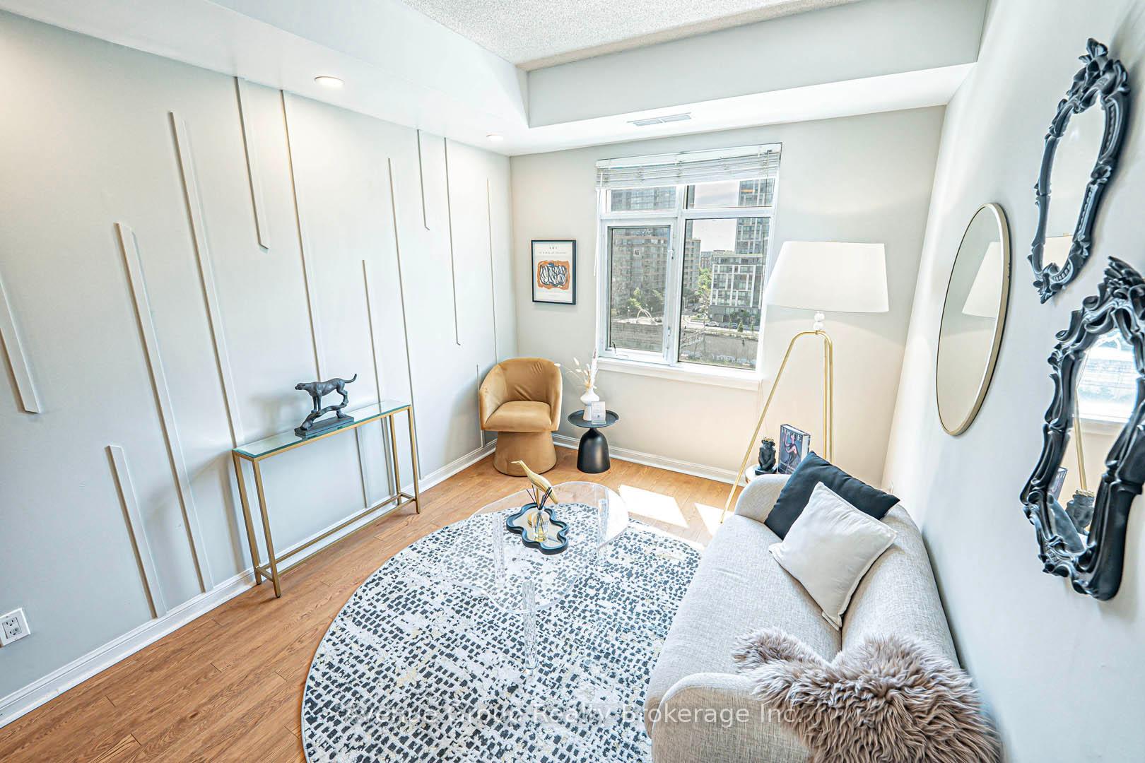 2 Bedrooms Condo at 550 Front, Toronto For sale