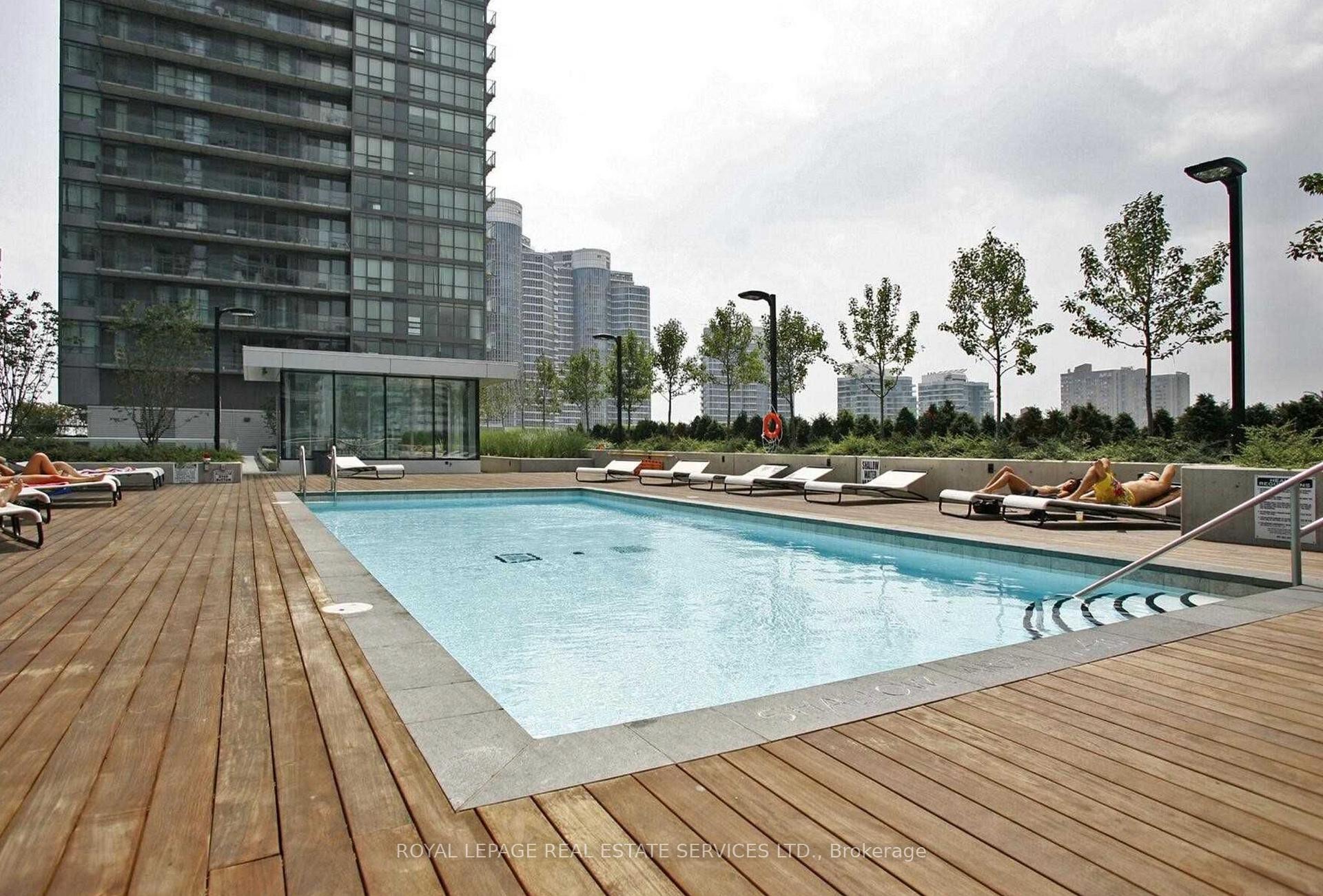 1 Bedroom Condo at 65 Bremner,  Toronto For sale