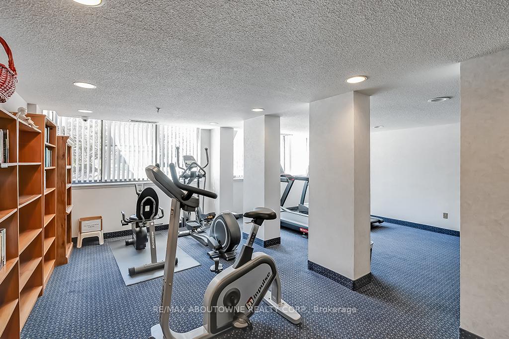2 Bedrooms Condo at 1230 Marlborough,  Oakville For sale