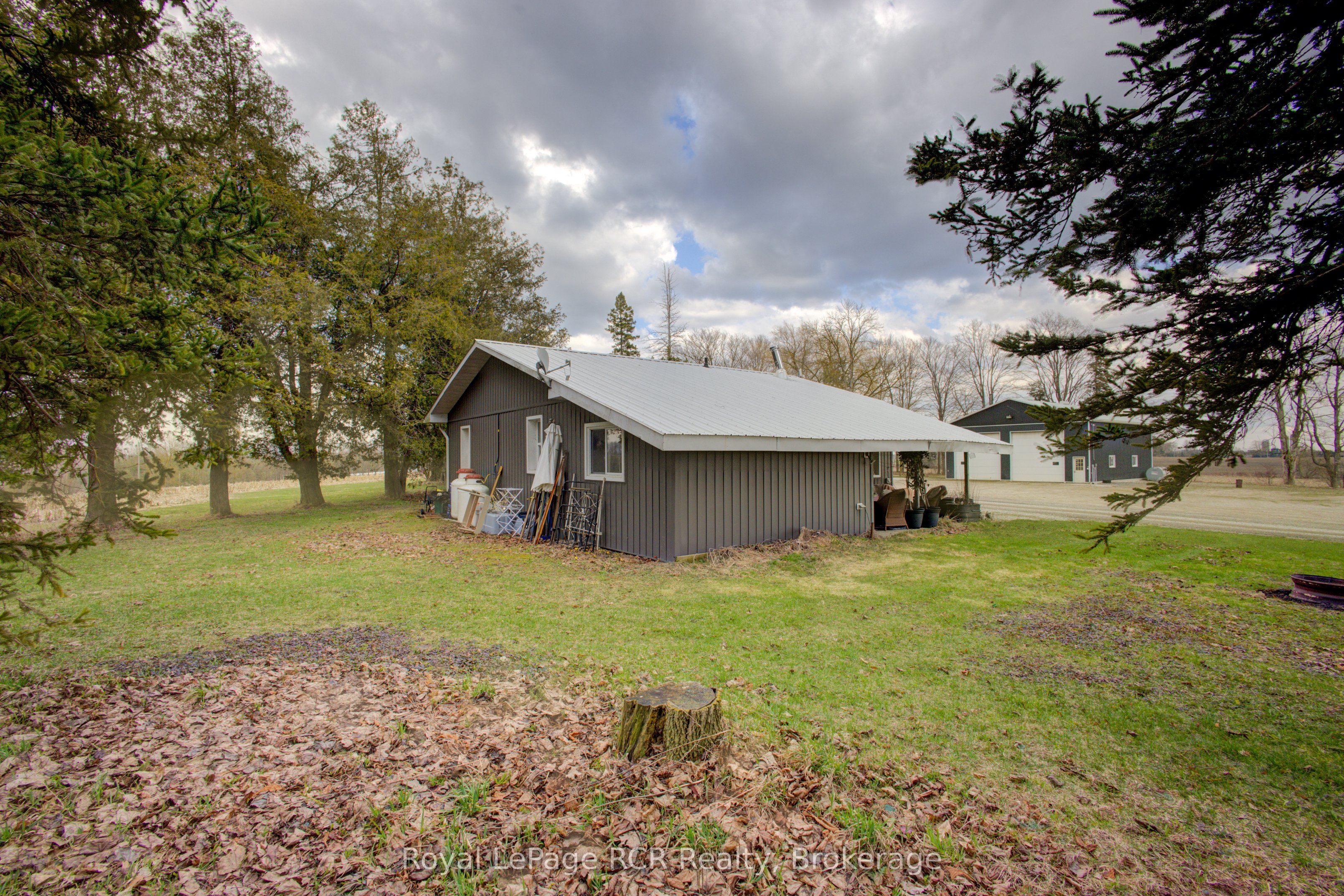 9208 Wellington Rd 14 Road, Wellington North, ON N0G 2E0