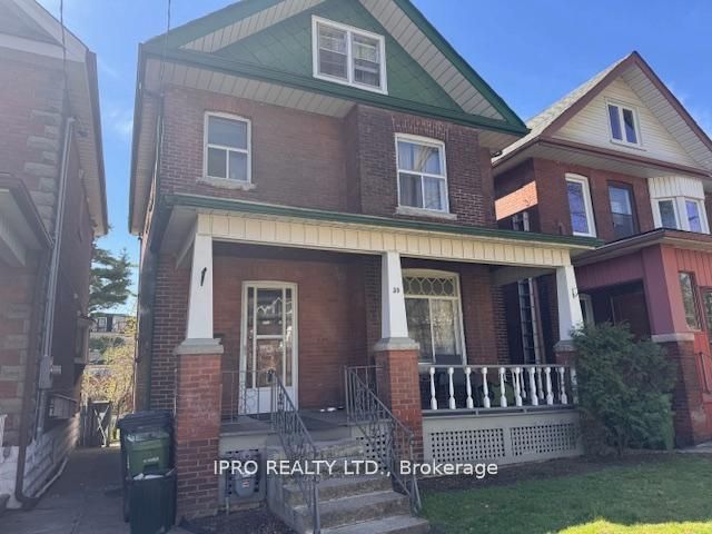 39 Humberside Avenue