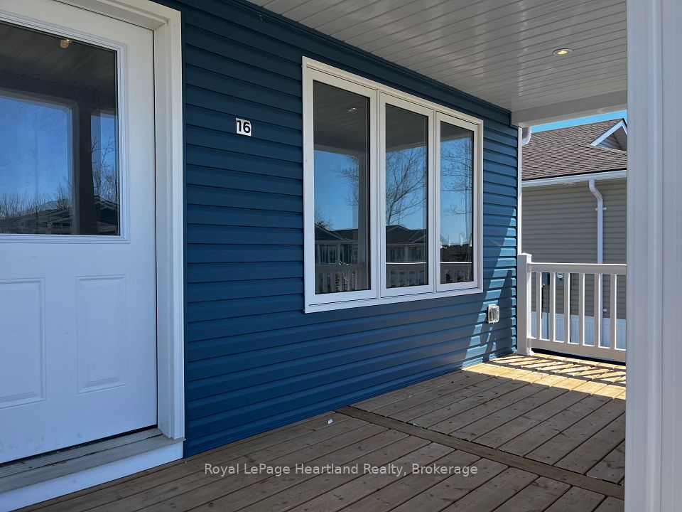 16 Bluffs View Boulevard, Ashfield-Colborne-Wawanosh, ON N7A 0C1