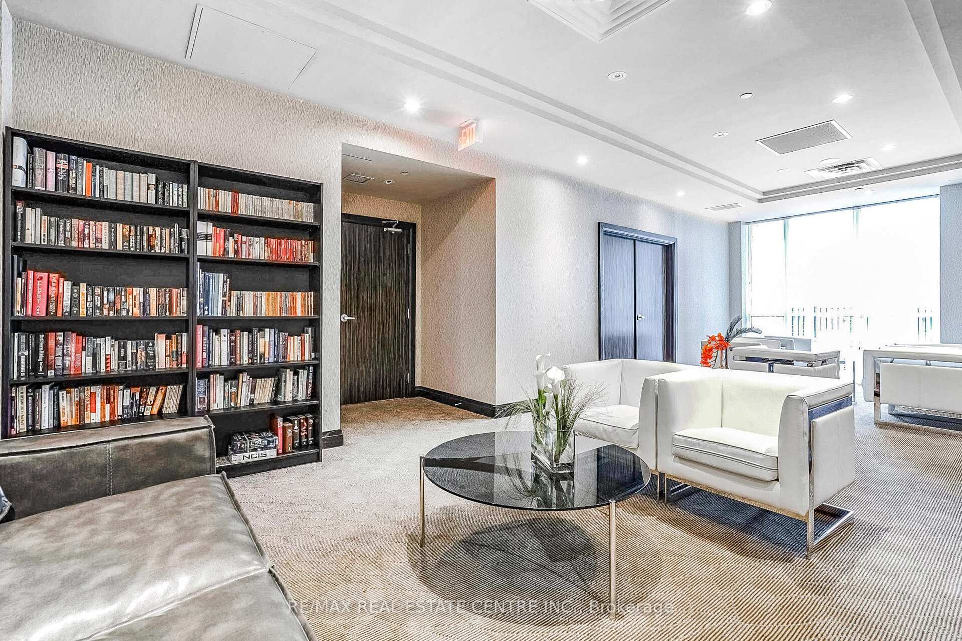 1 Bedroom Condo at 1 Michael Power, Toronto For sale