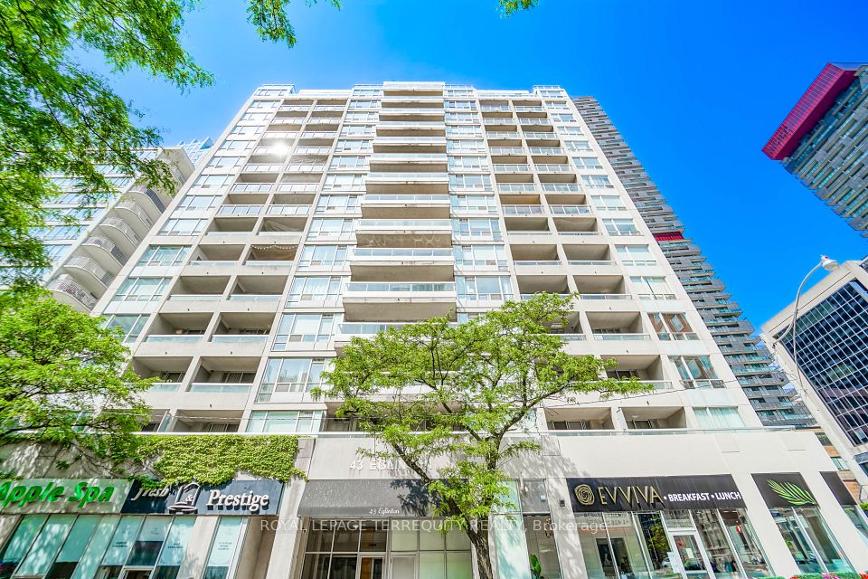 43 Eglinton