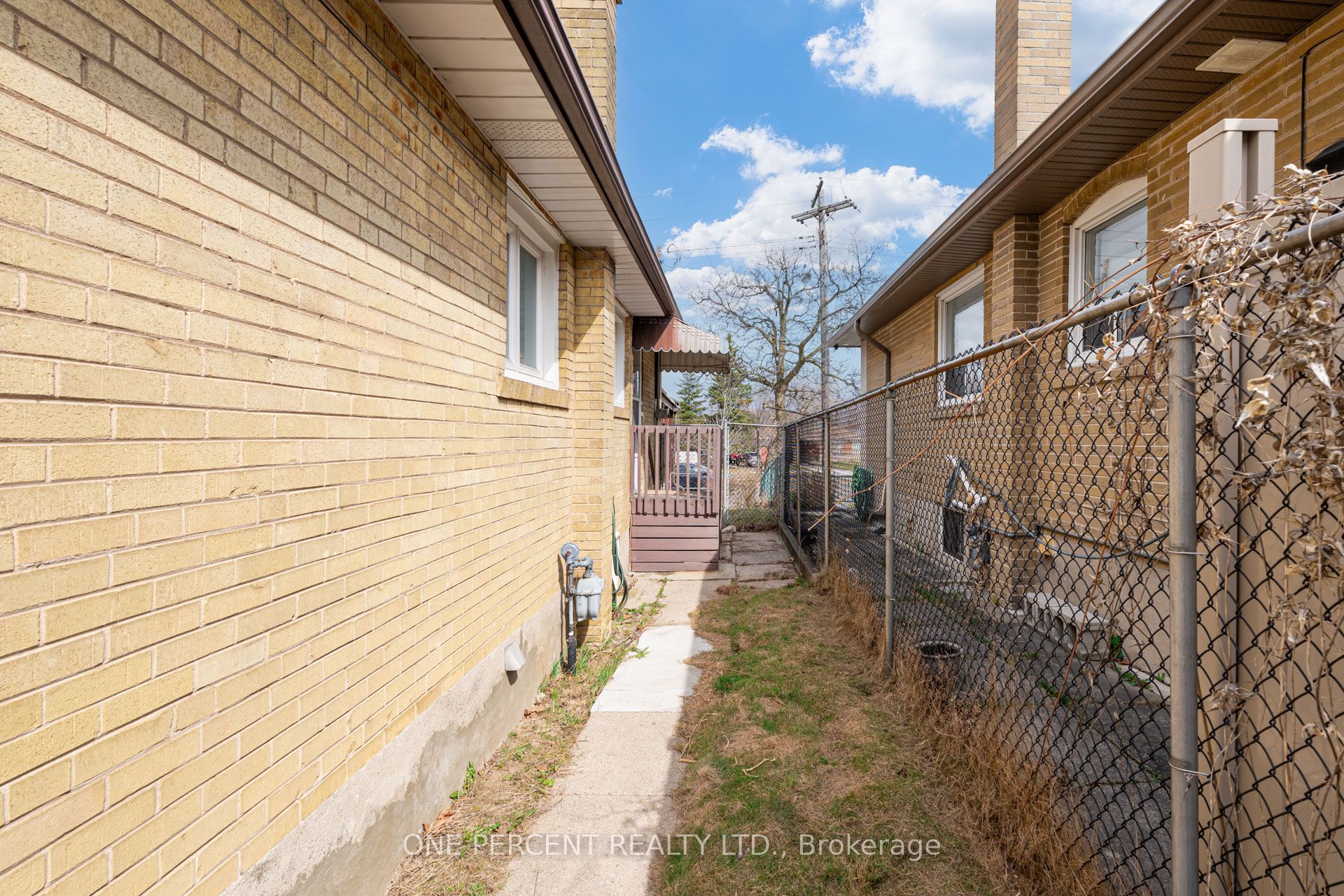 600 McCowan Road
