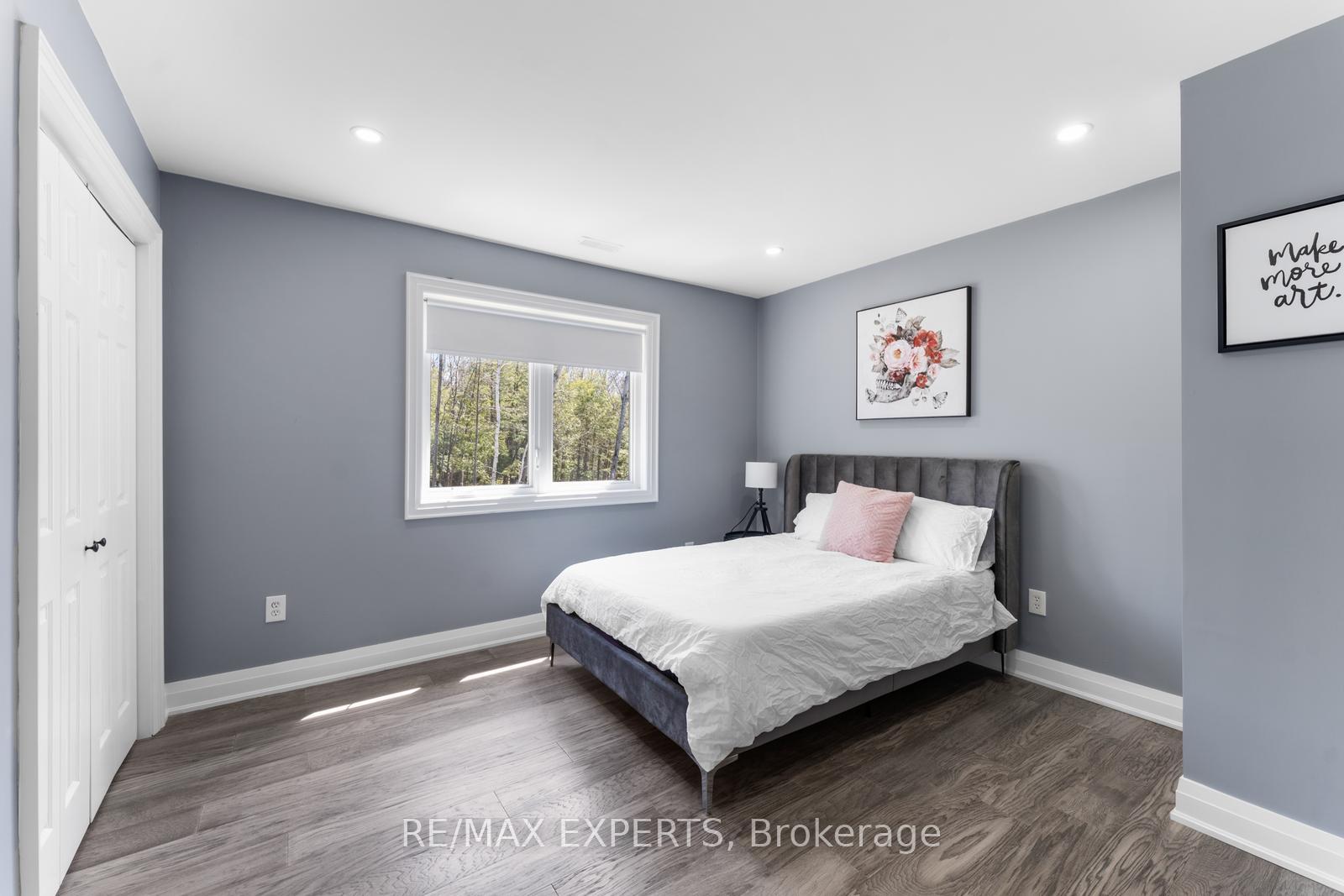11 Joliet Crescent