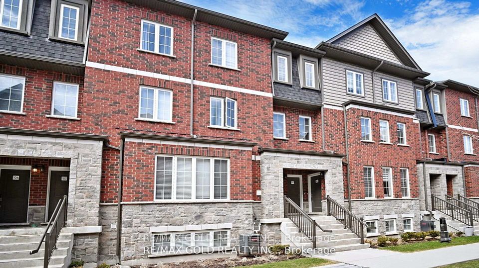 445 Ontario