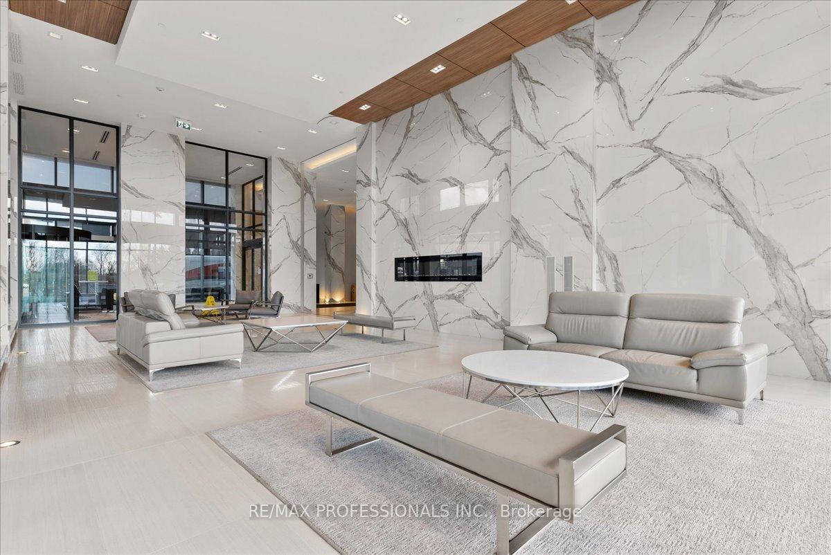 2 Bedrooms Condo at 20 Shore Breeze, Toronto For sale