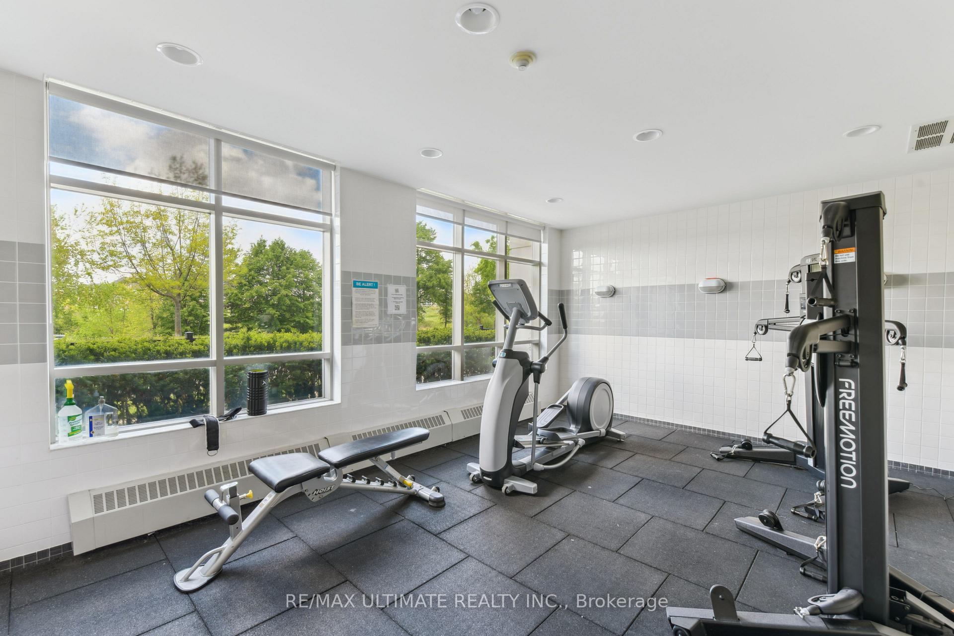 1 Bedroom Condo at 2325 Central Park, Oakville For sale