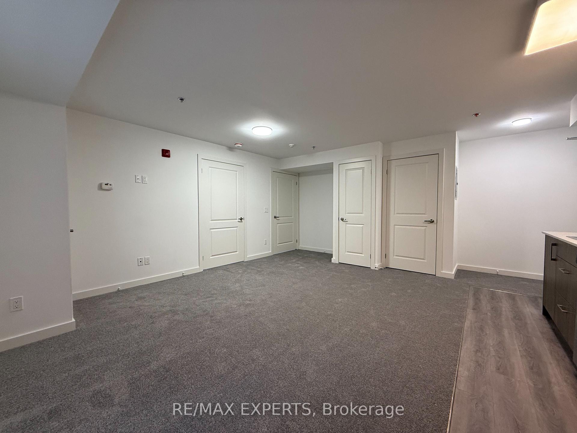 1 Bedroom Condo at 45 Connaught, Toronto For sale
