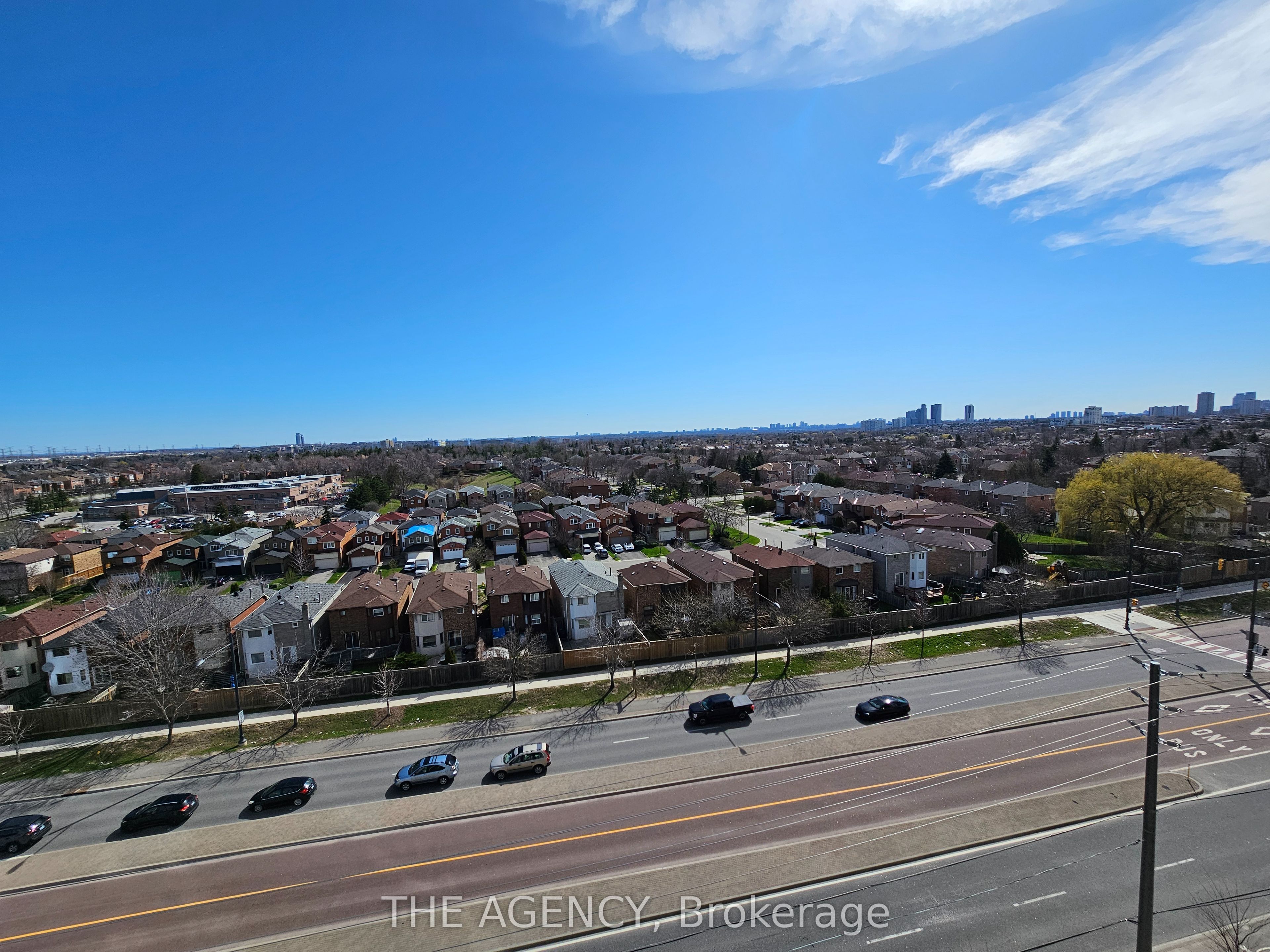 7950 Bathurst Street, #807