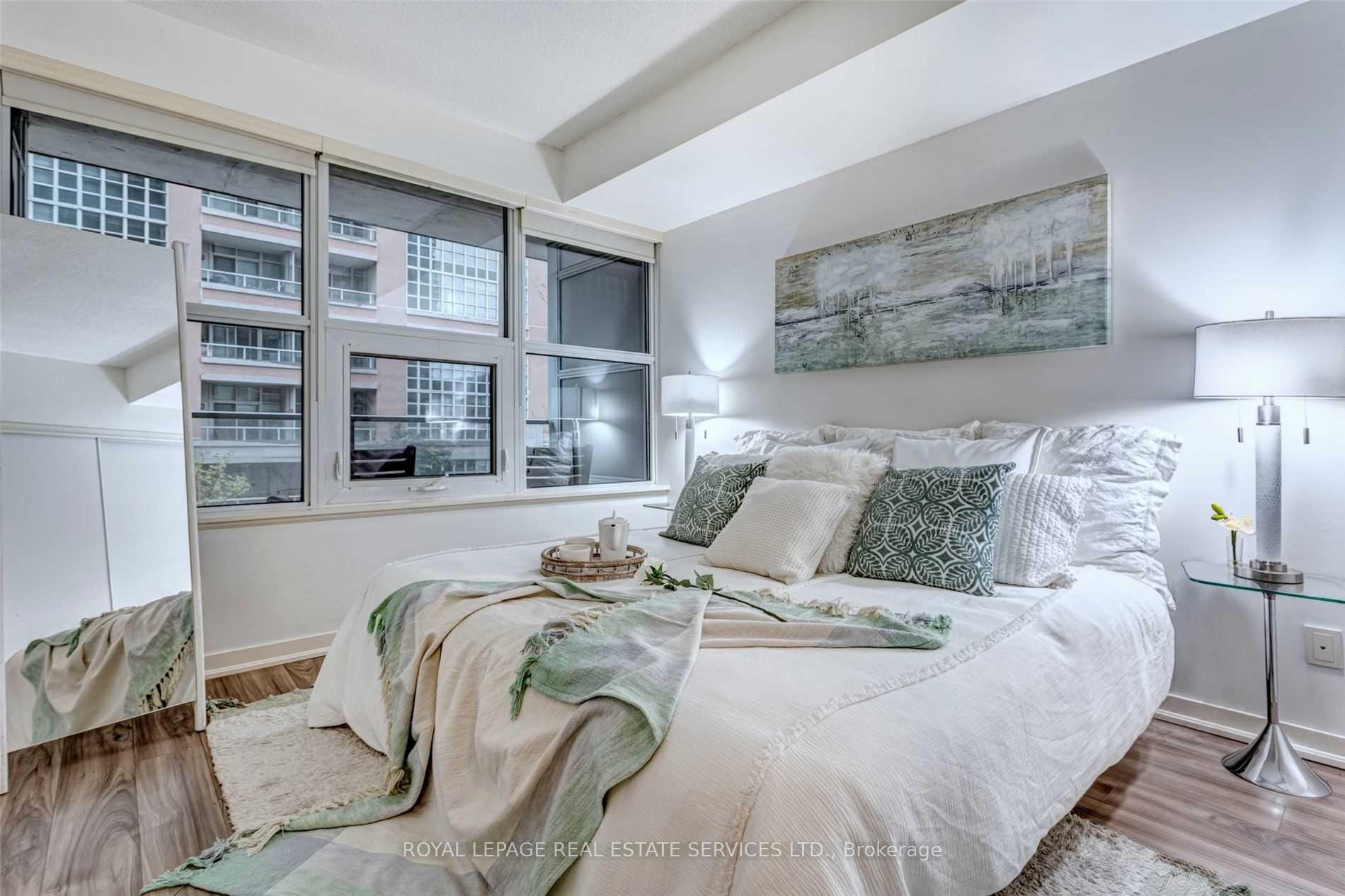 2 Bedrooms Condo at 59 East Liberty, Toronto For sale