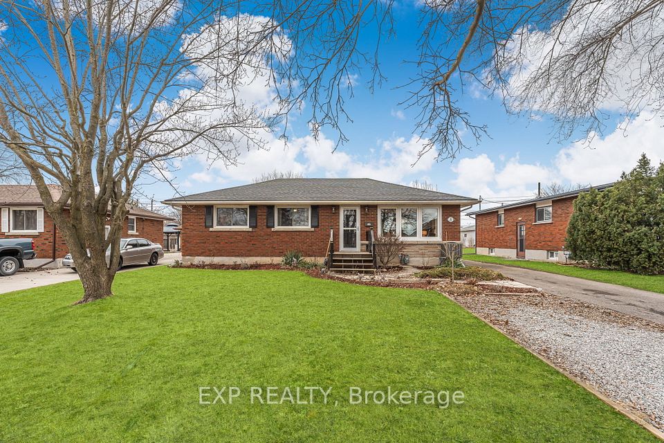 5 Tamarack