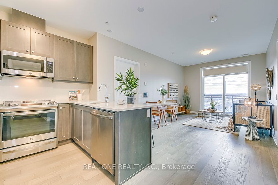 95 Dundas Street