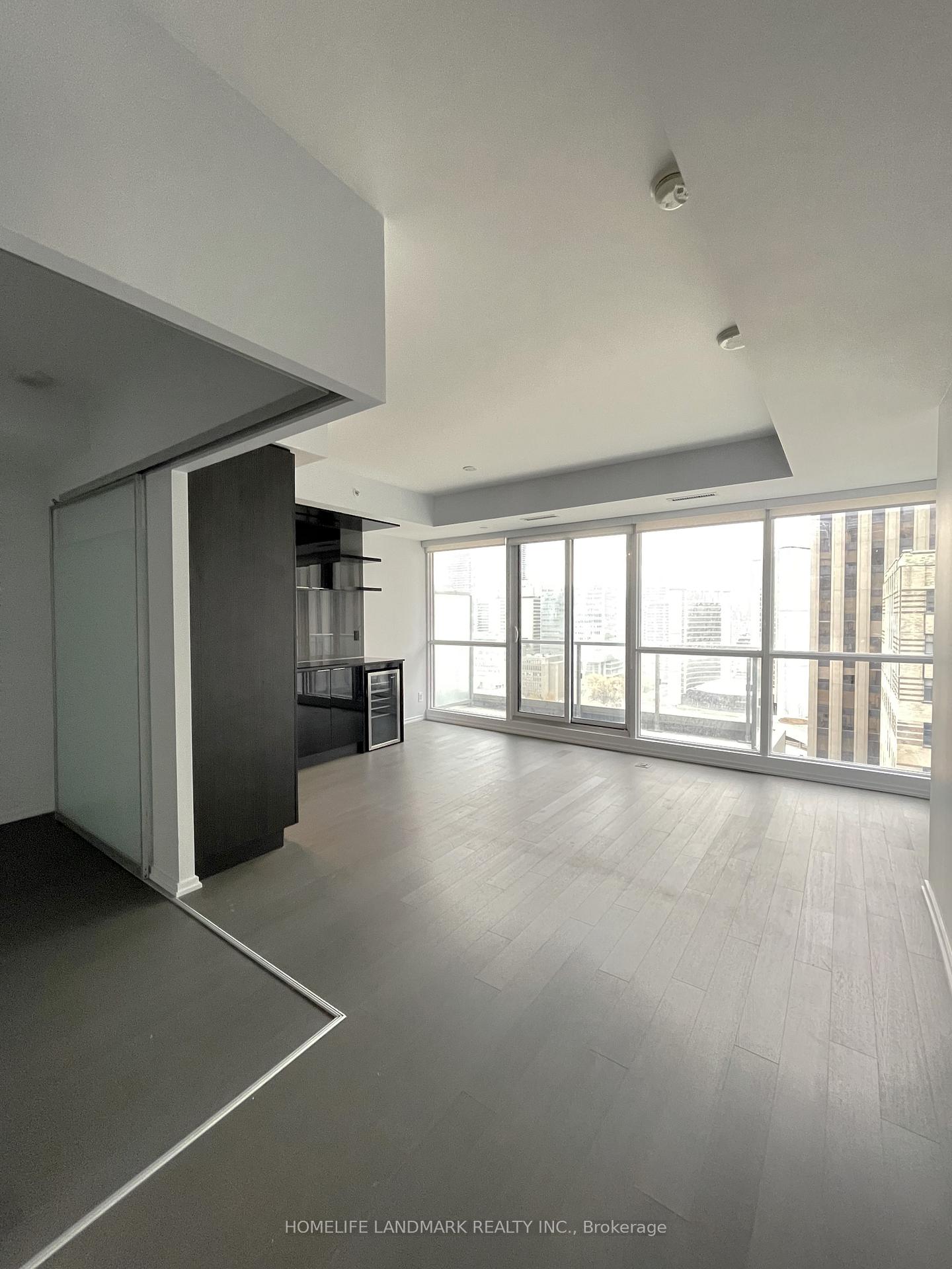 2 Bedrooms Condo at 70 Temperance,  Toronto For sale