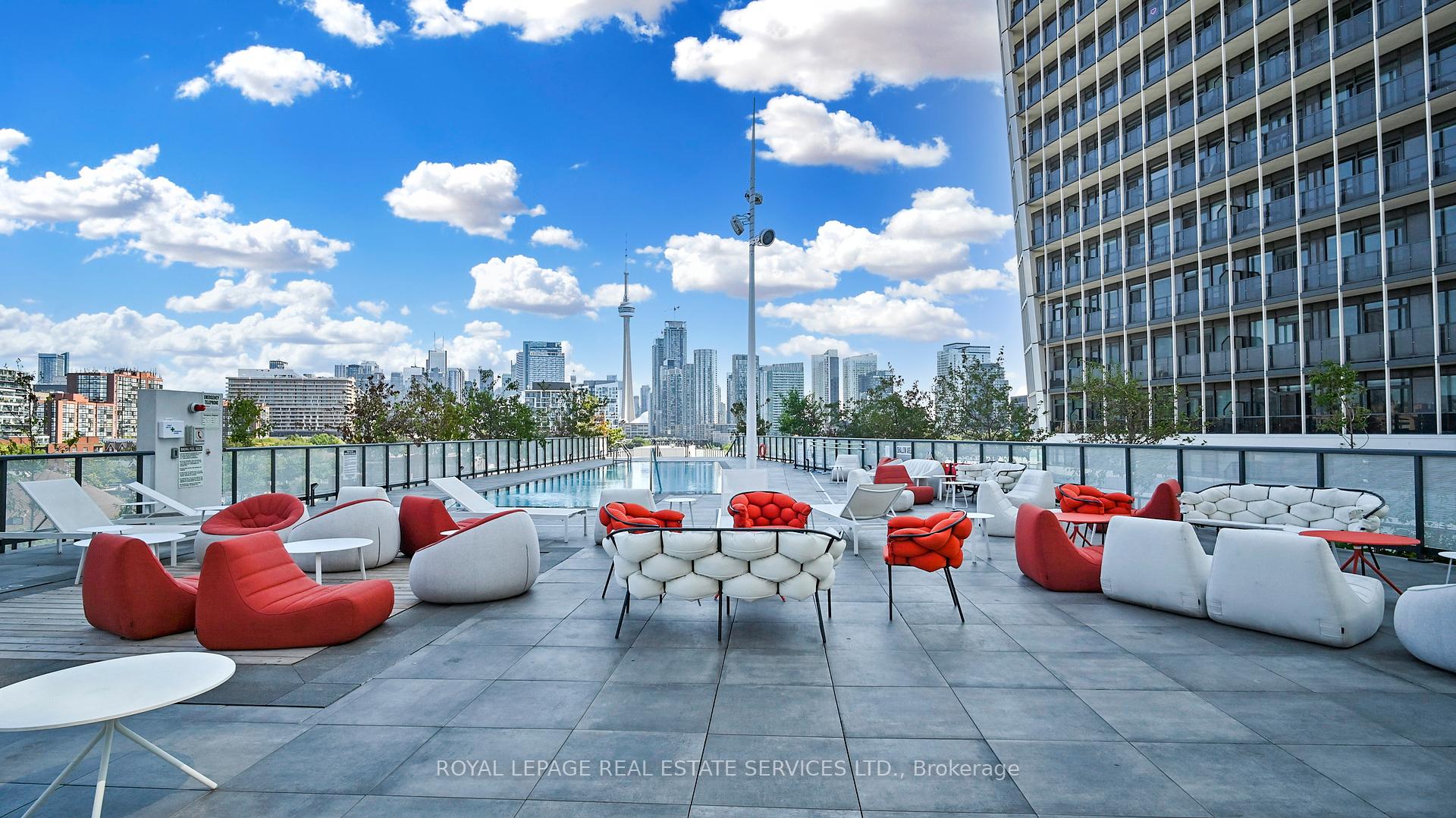 1 Bedroom Condo at 30 Ordnance, Toronto For sale