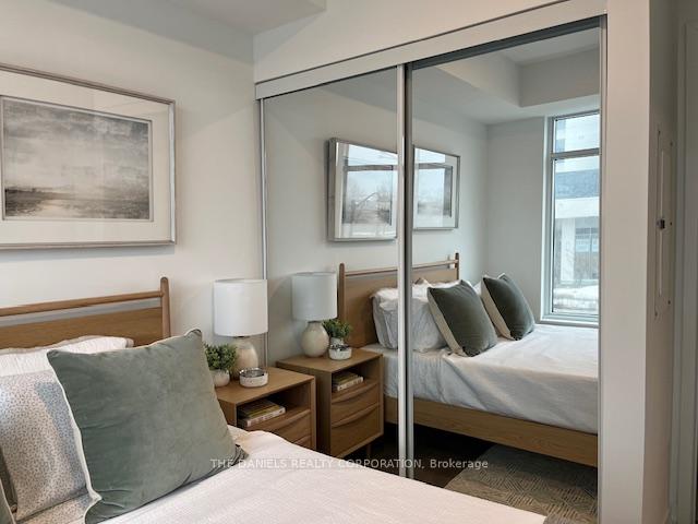 3 Bedrooms Condo at 7950 Bathurst,  Vaughan For sale