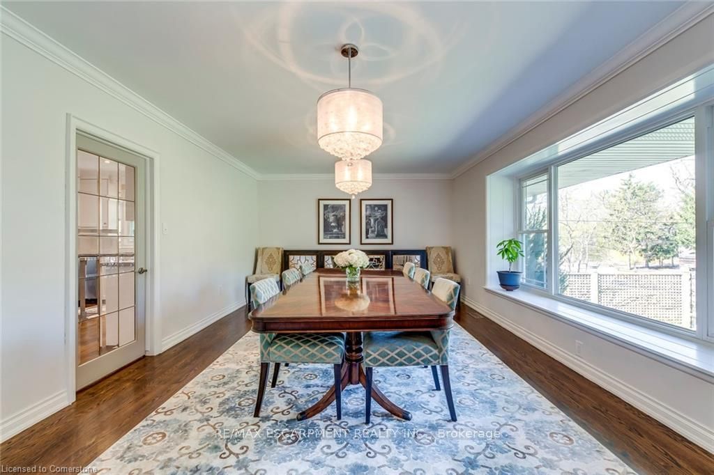 4306 Lakeshore Road