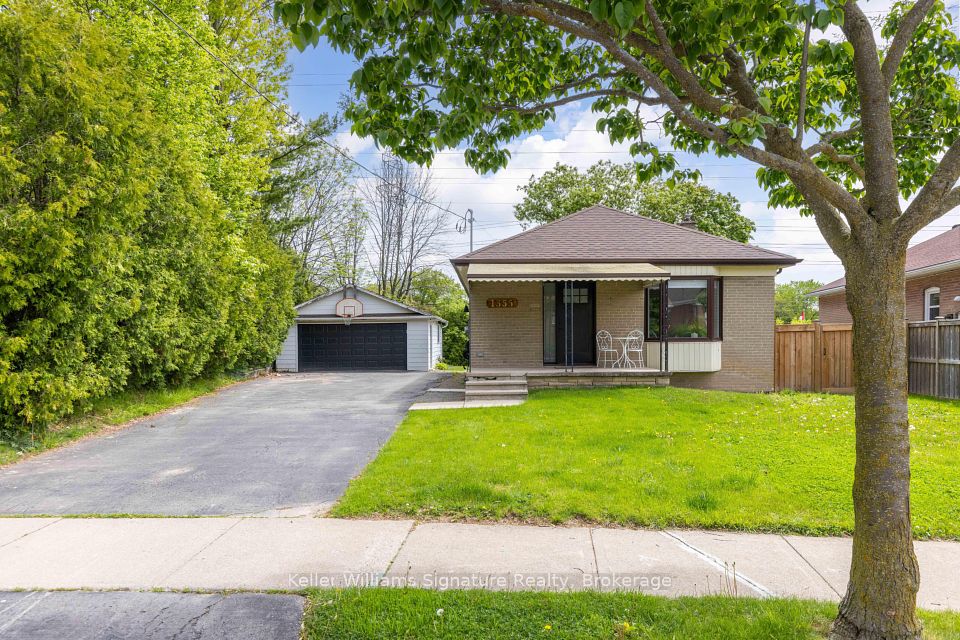 1355 Augustine Drive, Burlington, ON L7P 2M9