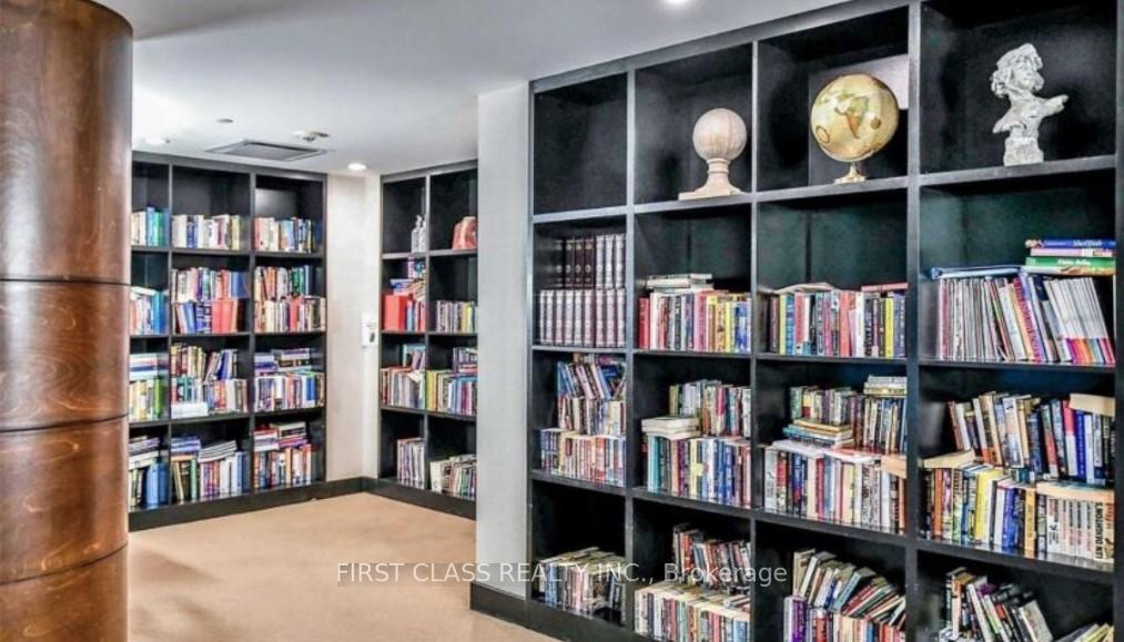 3 Bedrooms Condo at 5 Northtown, Toronto For sale