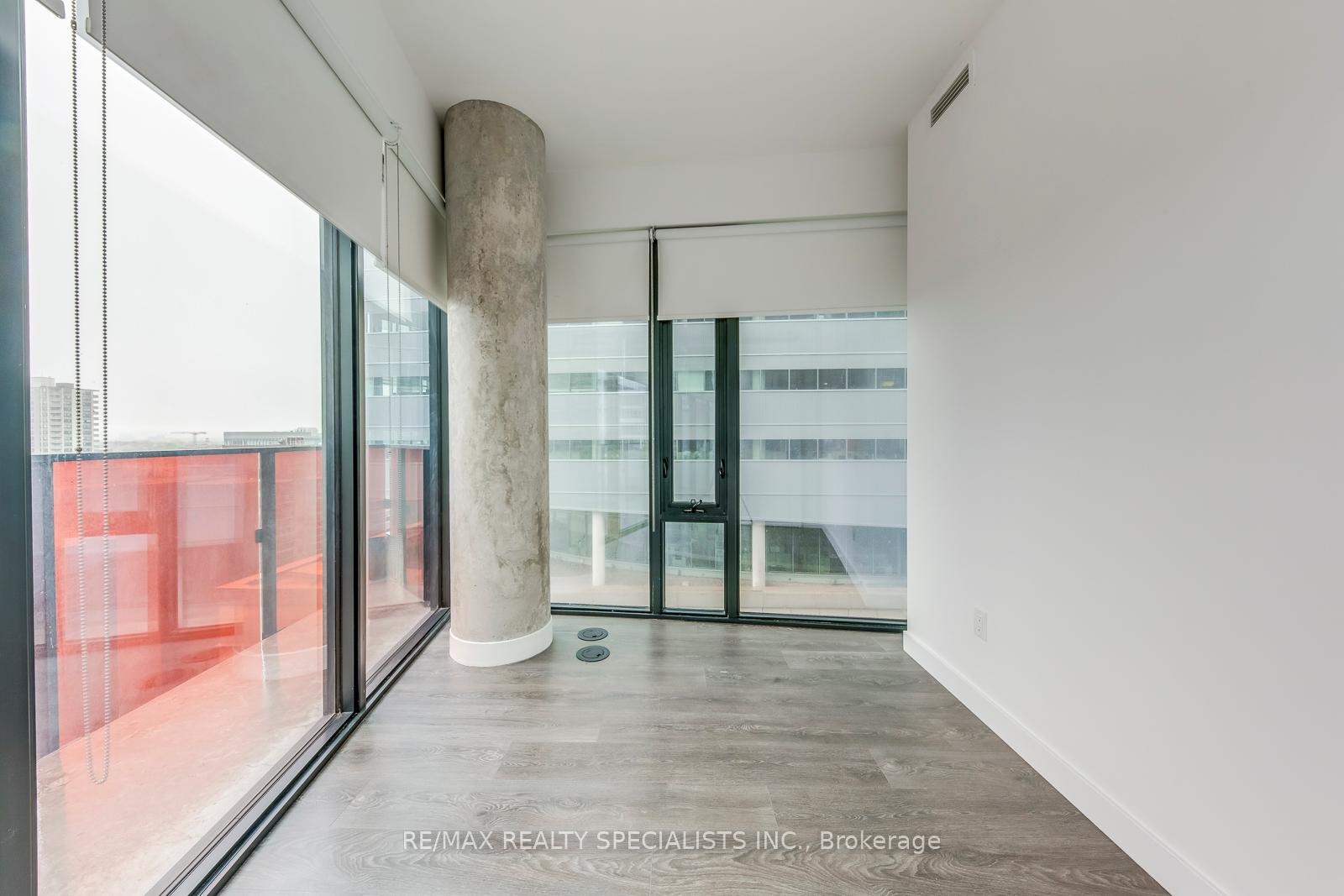 3 Bedrooms Condo at 215 Queen, Toronto For sale