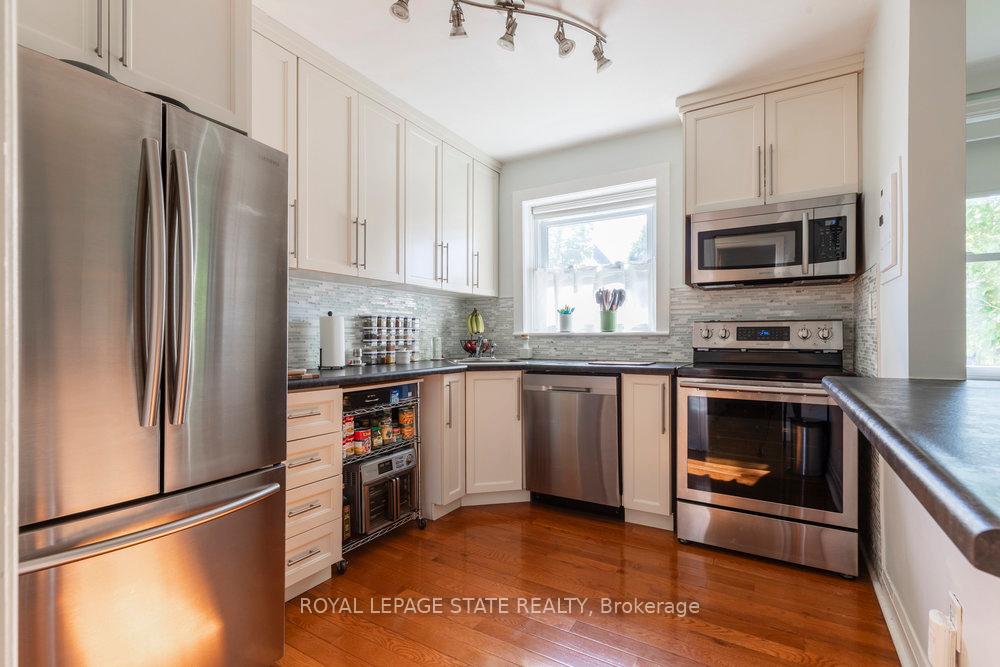 1 Bedroom Co-op at 2 Stroud, Hamilton For sale