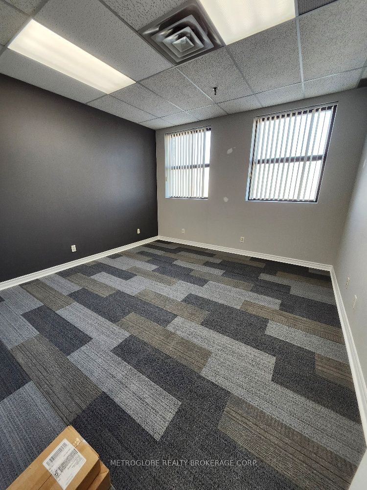 1030 Kamato Road, #206
