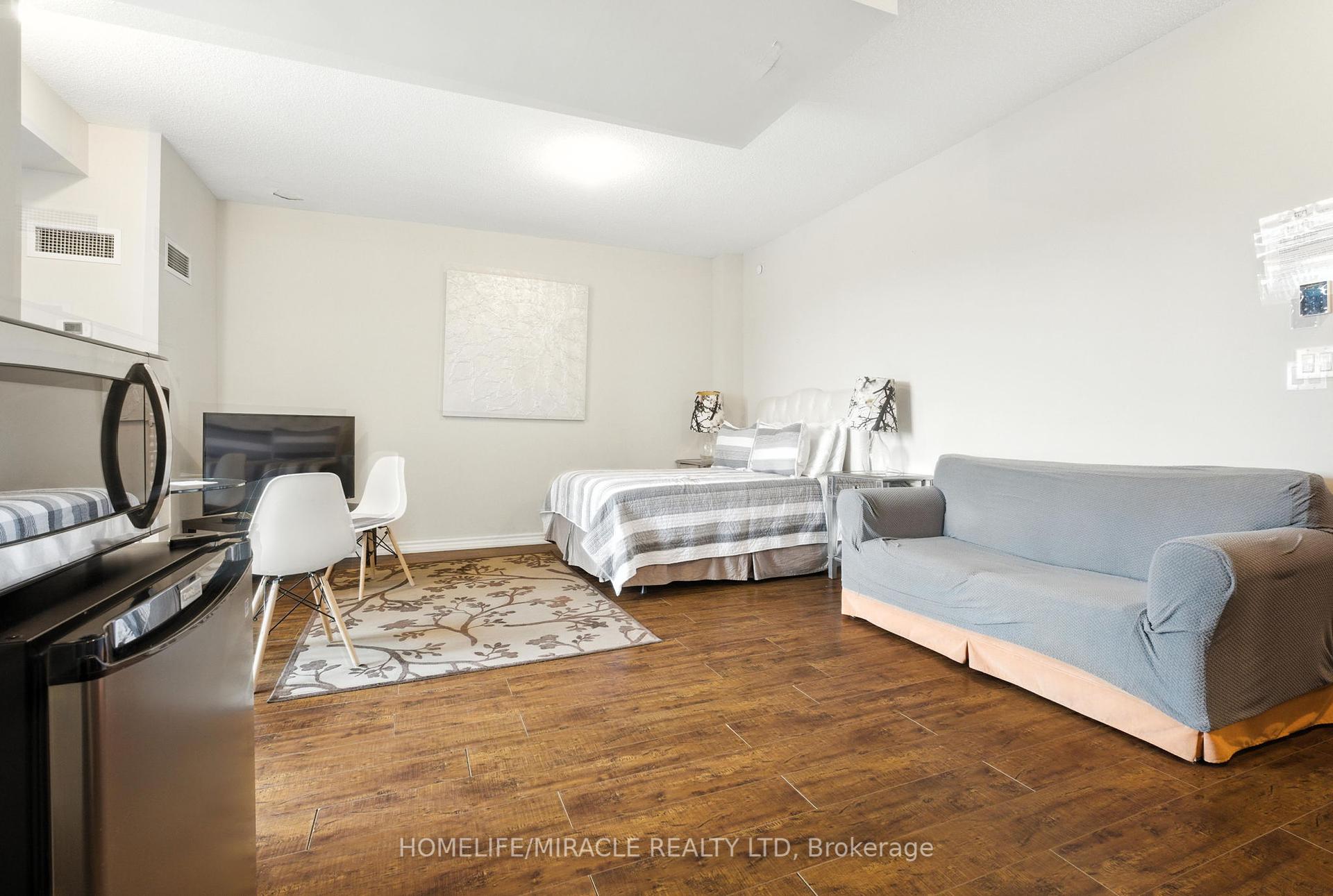 1 Bedroom Condo at 1328 Birchmount, Toronto For sale