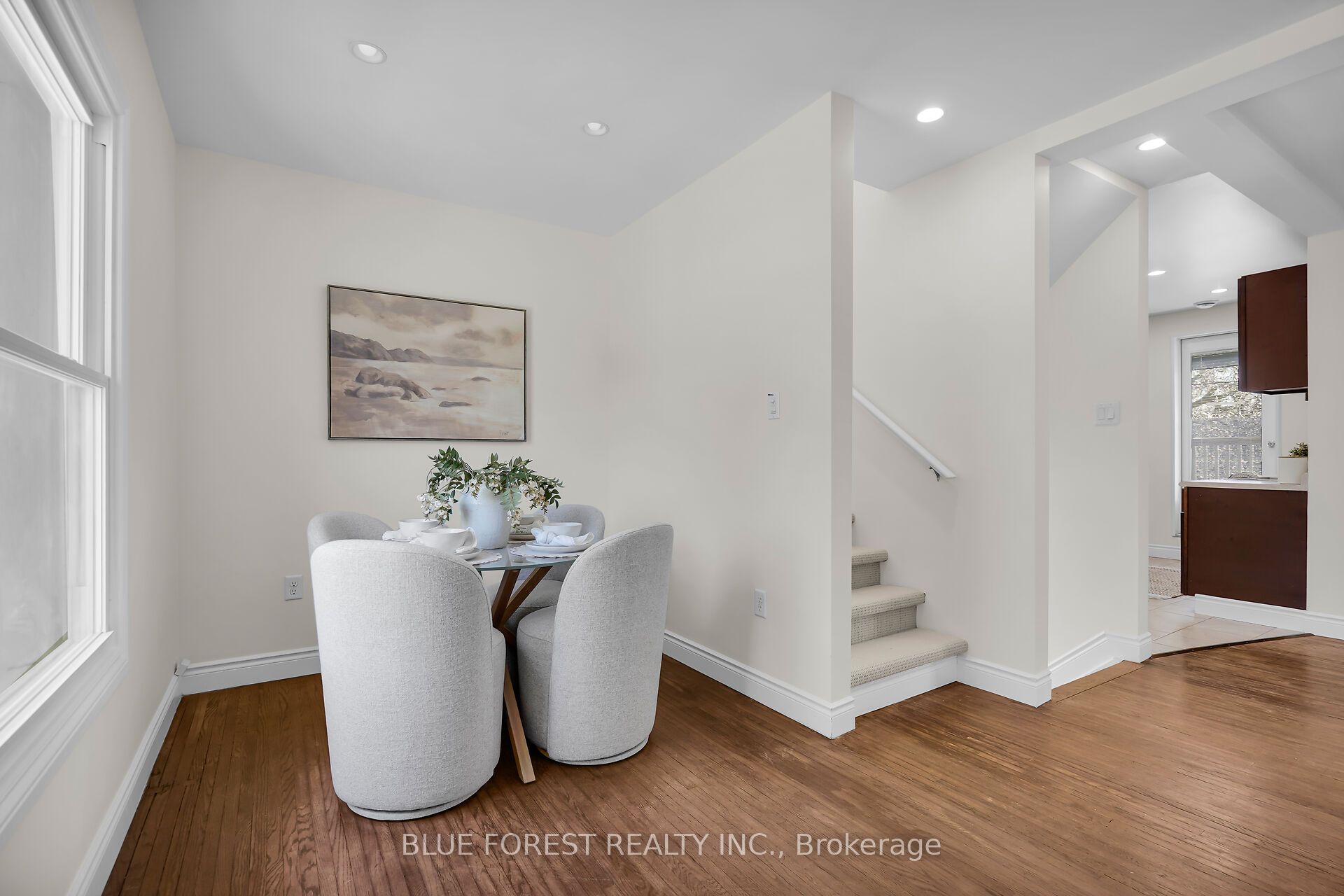 18 Belgrave Avenue, London South, ON N6C 4B4