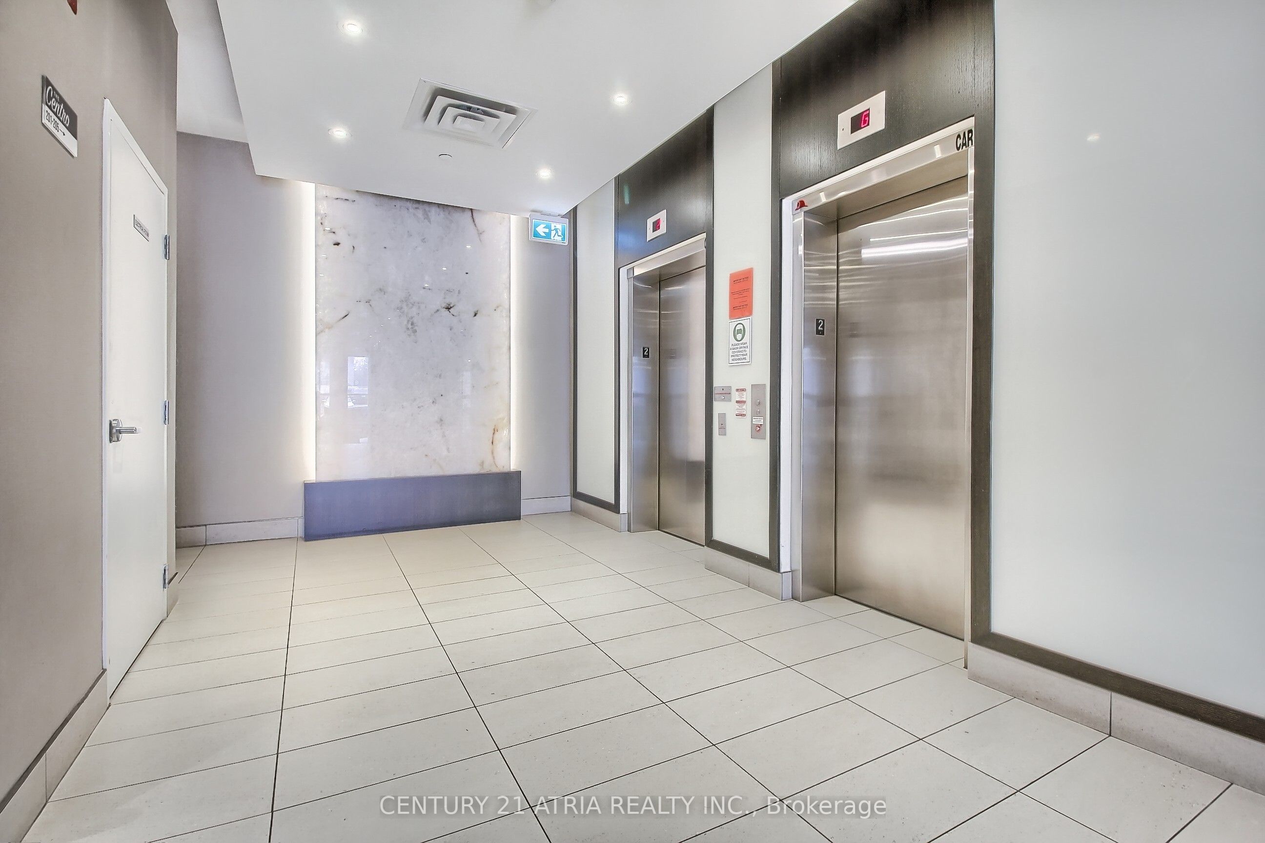 15277 Yonge Street, #404A