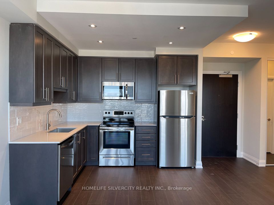 #2104 - 15 Lynch Street, Brampton, ON L6W 2Z8