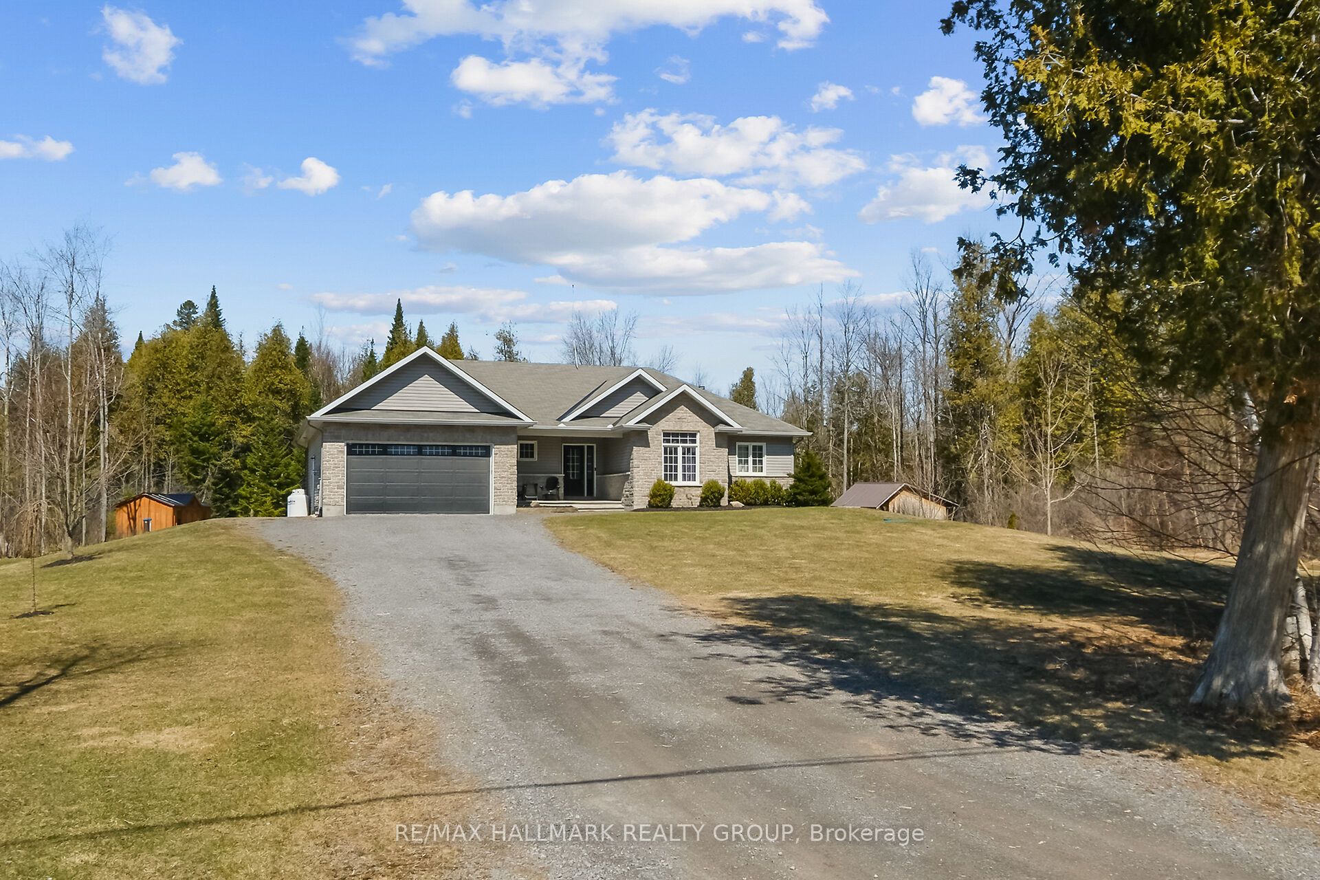 708 Deertail Lane, CarpHuntleyWard, ON K0A 1L0