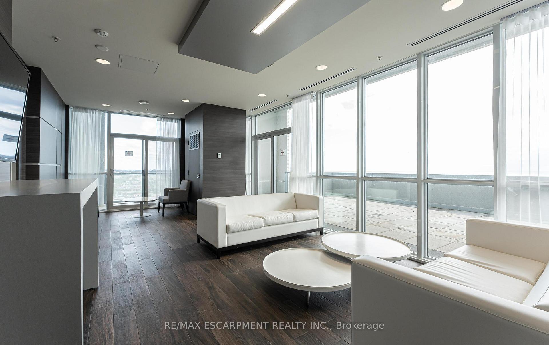 1 Bedroom Condo at 2087 Fairview, Burlington For sale