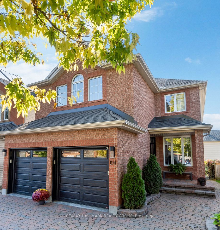 104 Meadowcroft