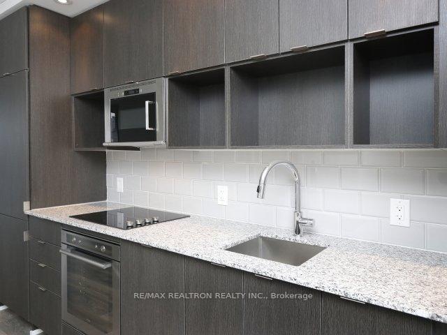 2 Bedrooms Condo at 89 McGill, Toronto For sale