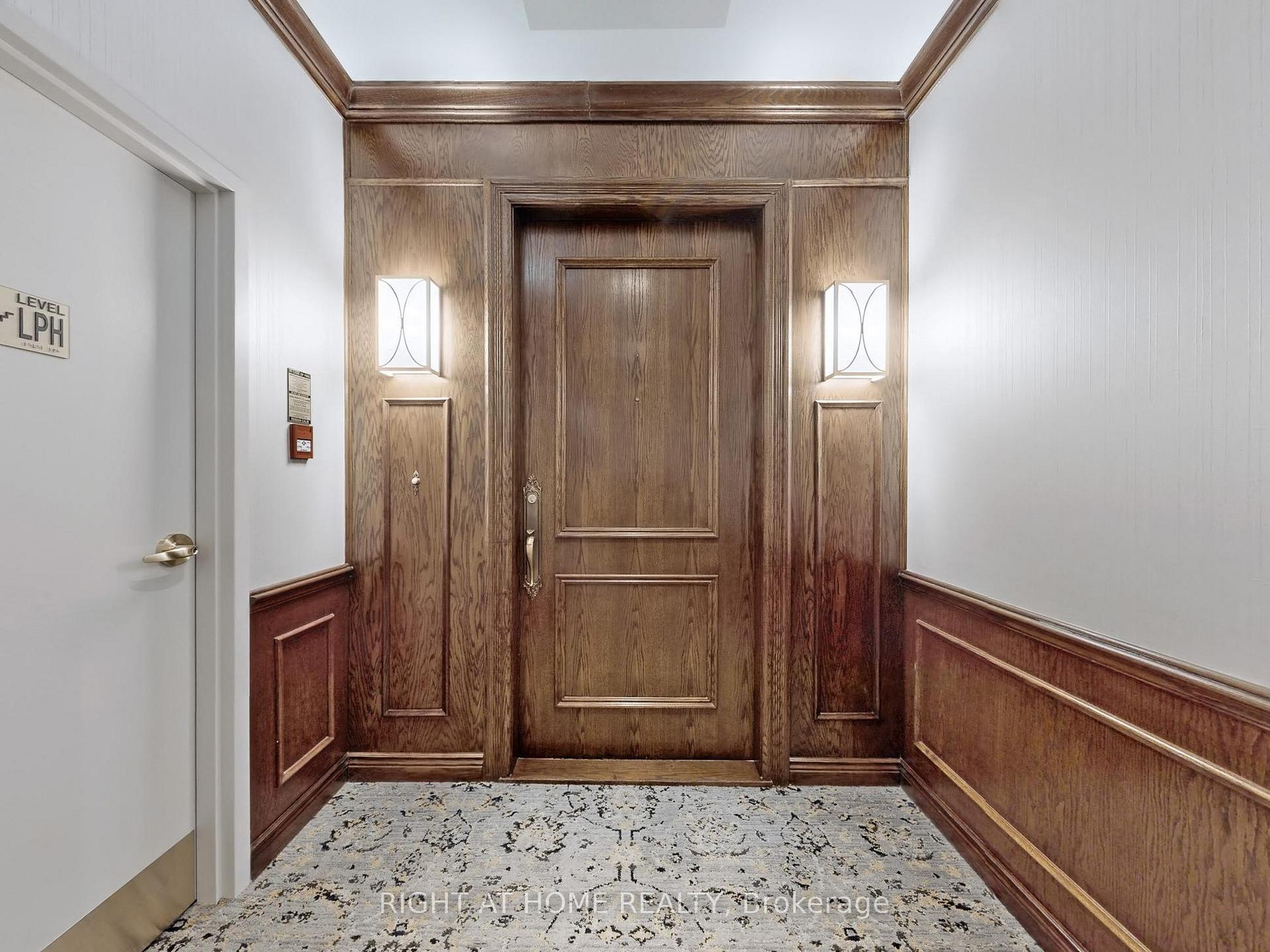 2 Bedrooms Condo at 2287 Lake Shore, Toronto For sale