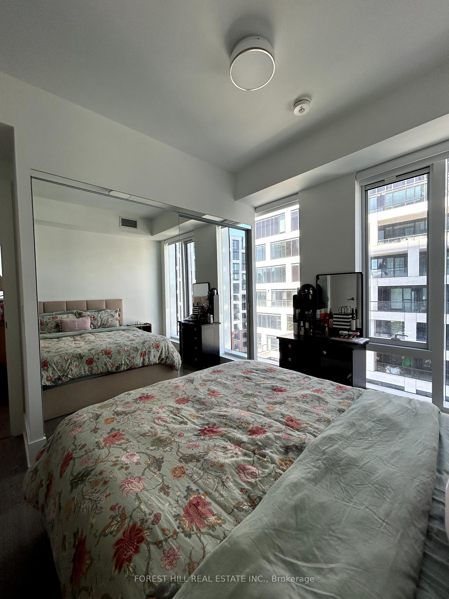 2 Bedrooms Condo at 480 Front,  Toronto For sale