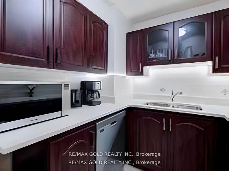 2 Bedrooms Condo at 10 Tapscott, Toronto For sale