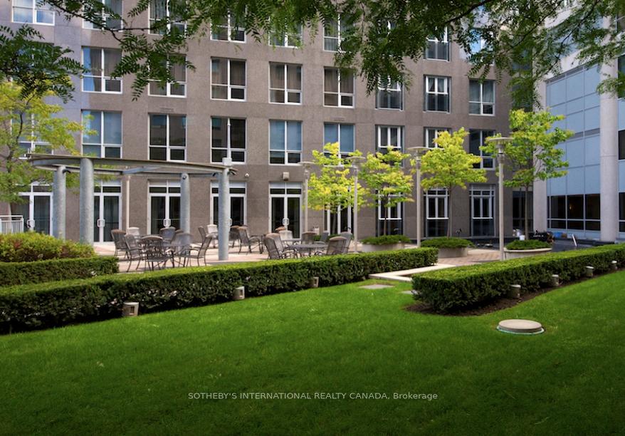 2 Bedrooms Condo at 10 Bellair, Toronto For sale