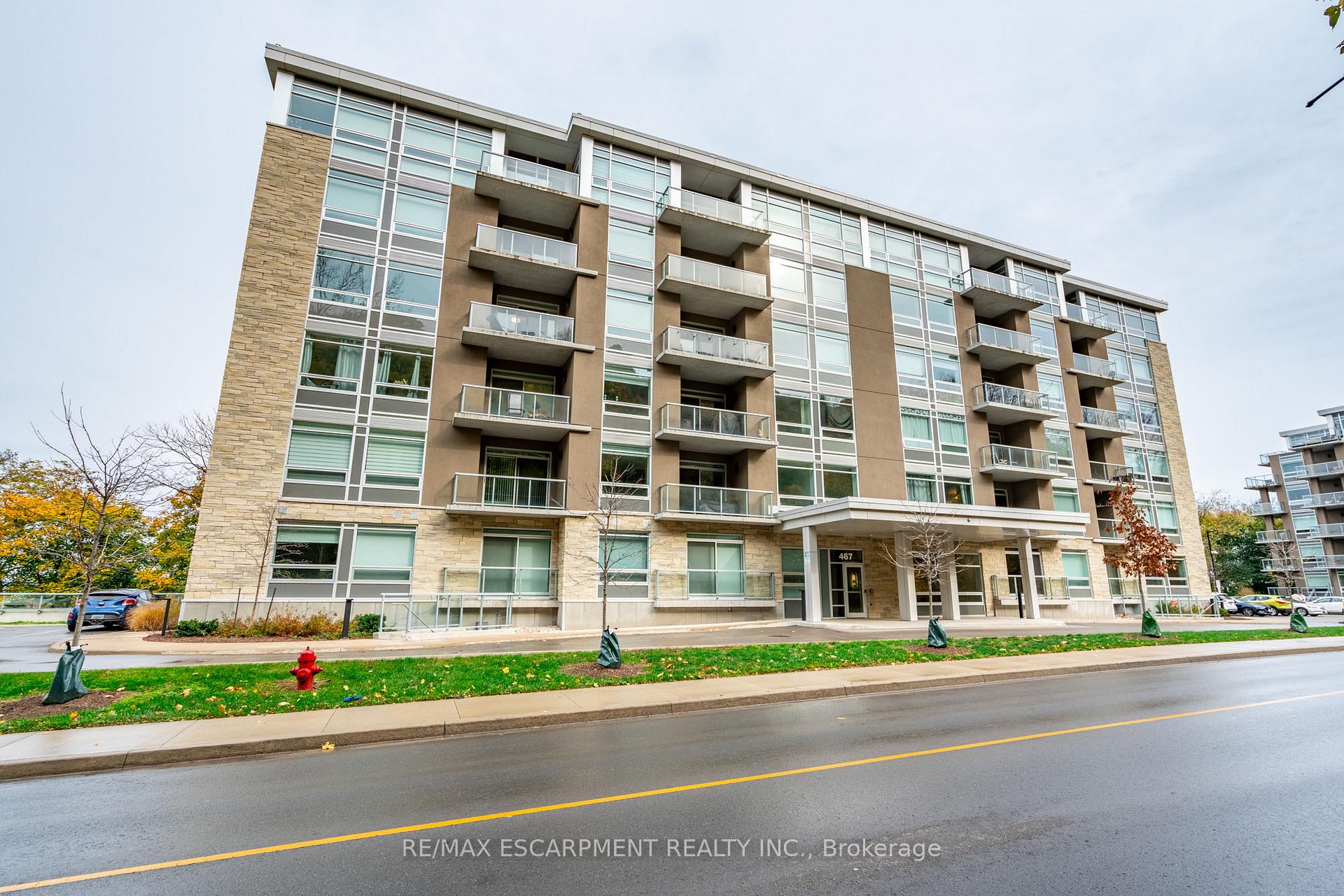 2 Bedrooms Condo at 467 Charlton, Hamilton For sale
