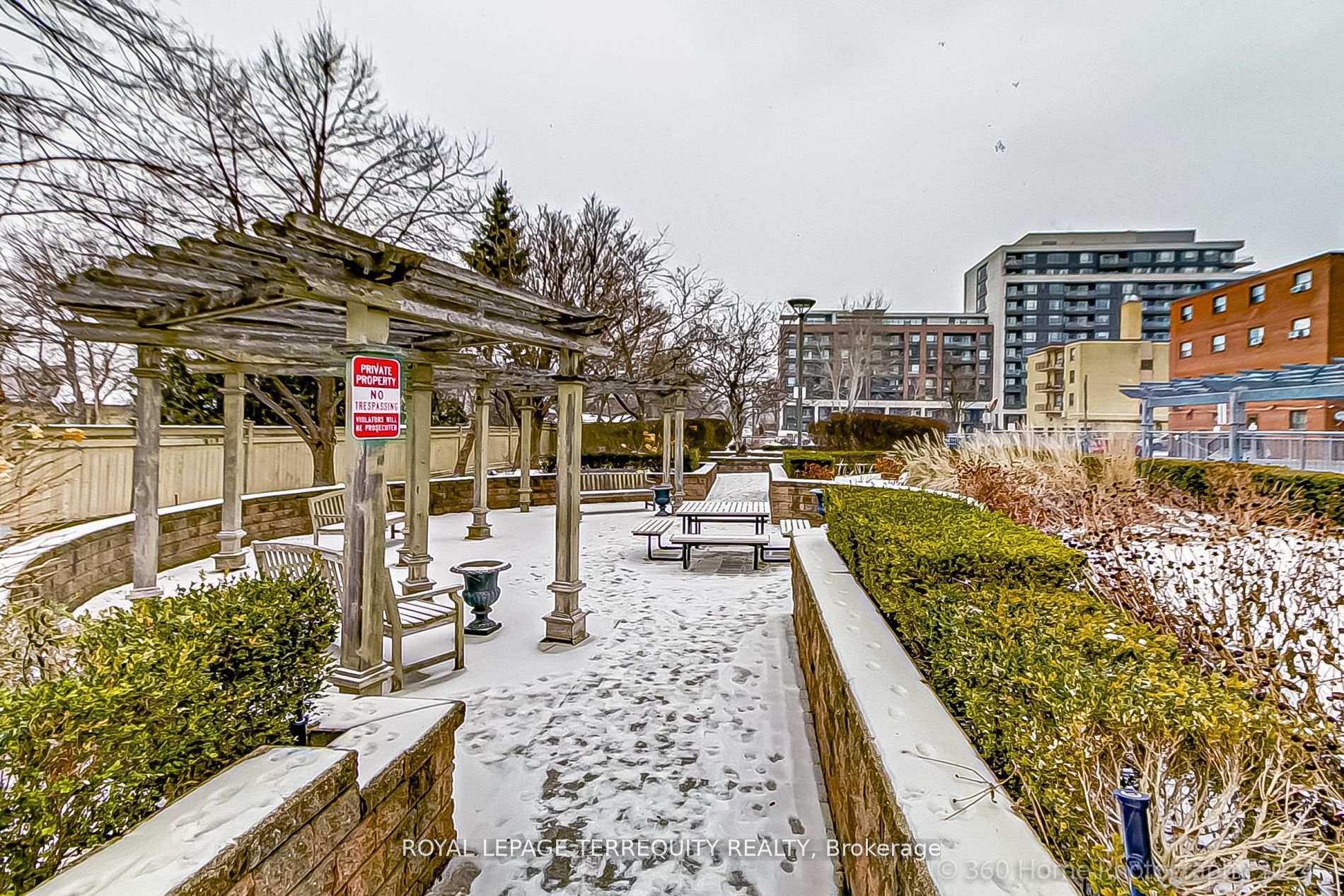 2 Bedrooms Condo at 2772 Keele, Toronto For sale