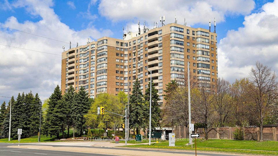 7601 Bathurst