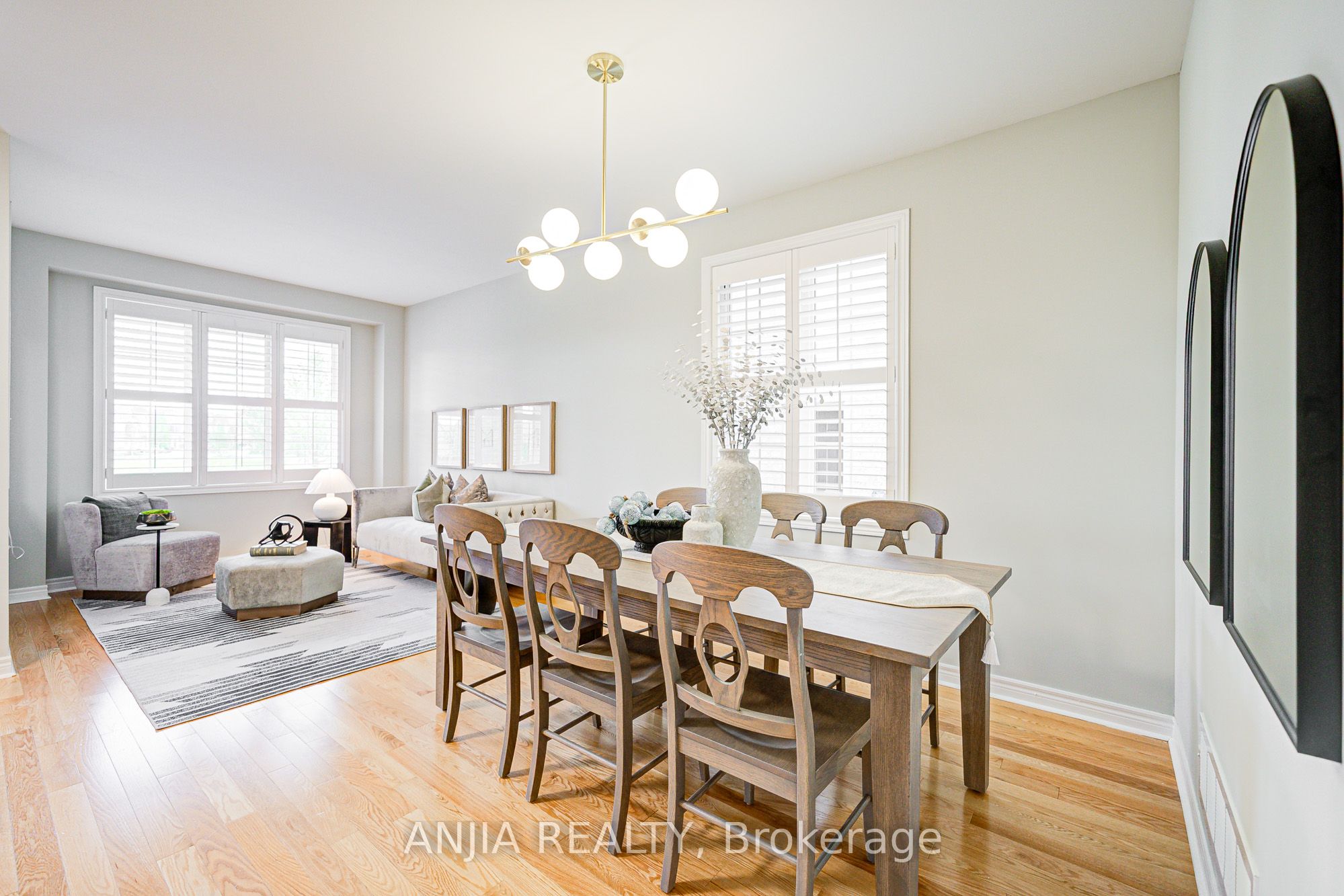 9 Desjardin Drive