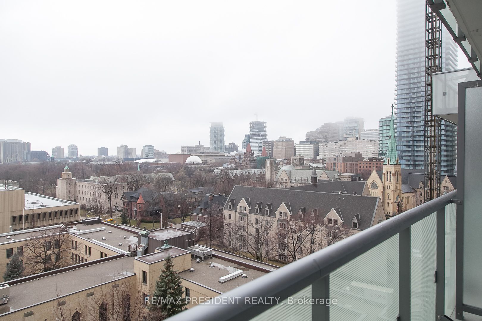 57 St Joseph Street, #913
