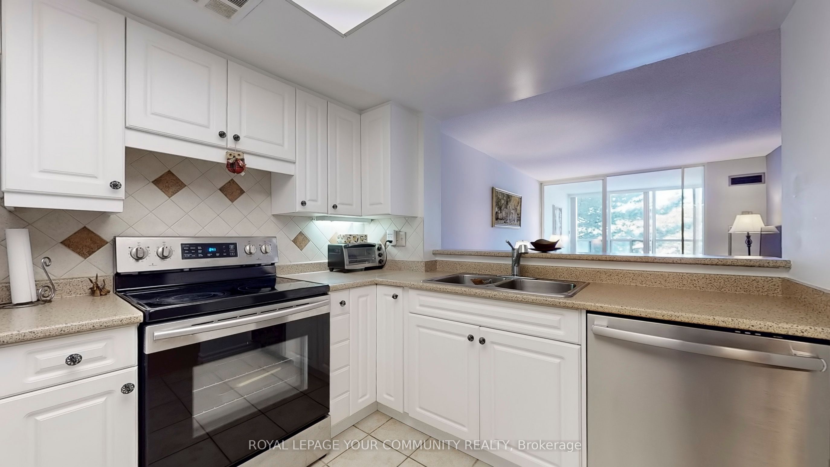 32 Clarissa Drive, #328