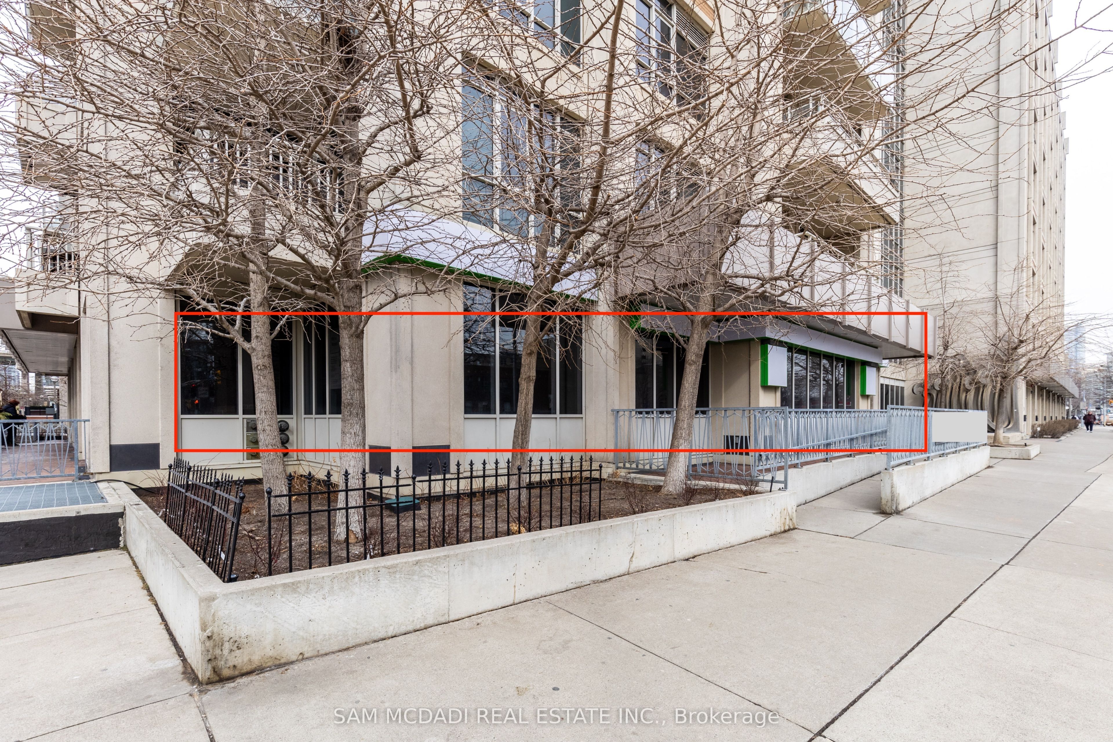 614 Fleet Street, #109