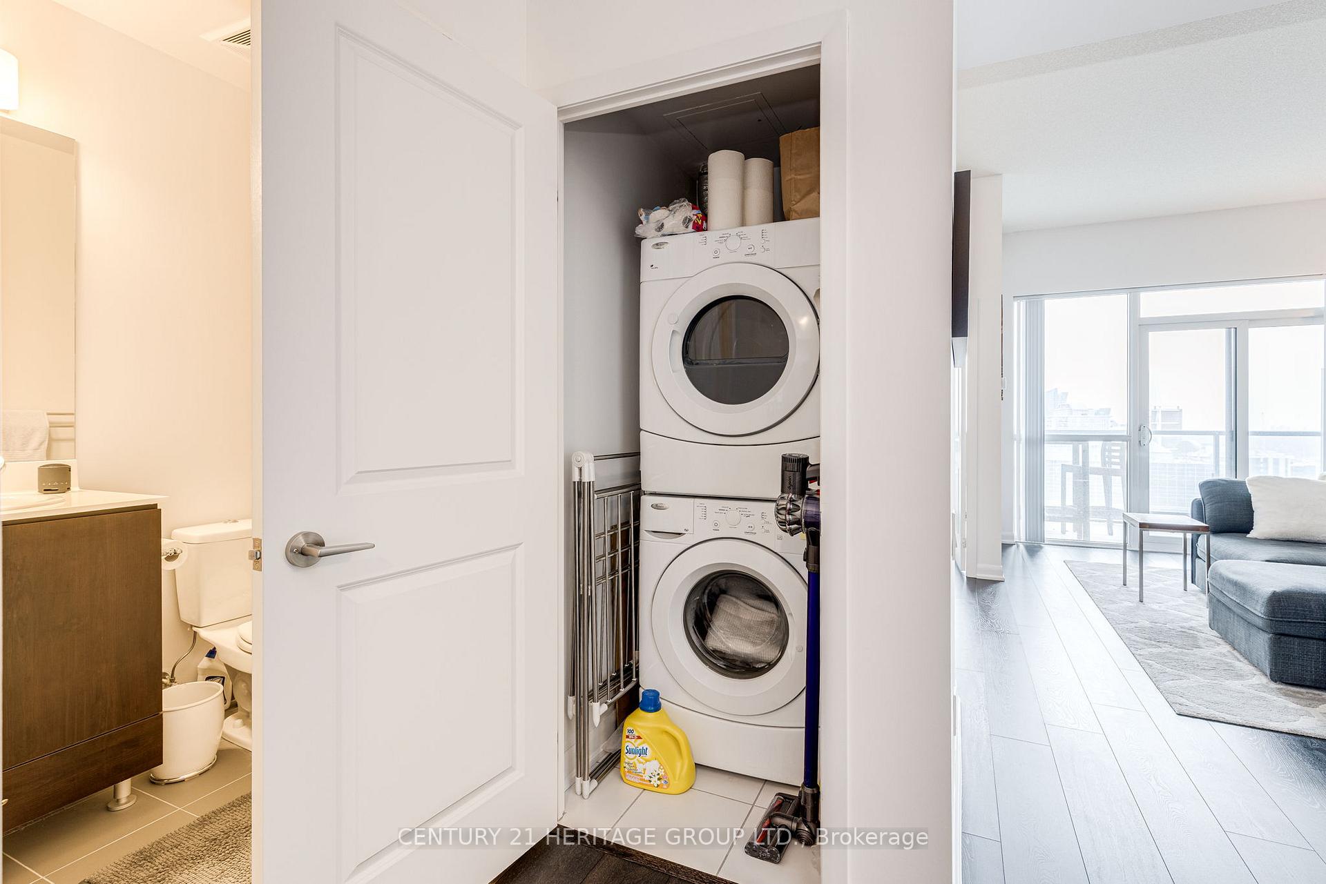 2 Bedrooms Condo at 5168 Yonge, Toronto For sale