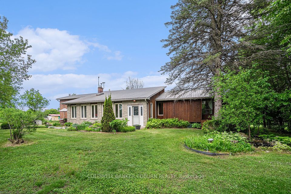 1025 Hyndman