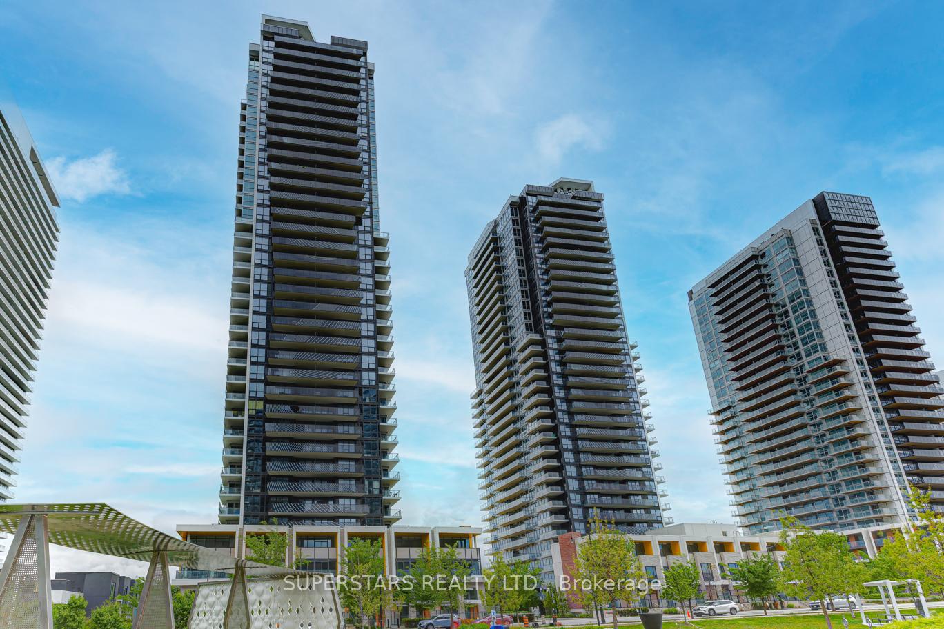 1 Bedroom Condo at 95 Mcmahon, Toronto For sale